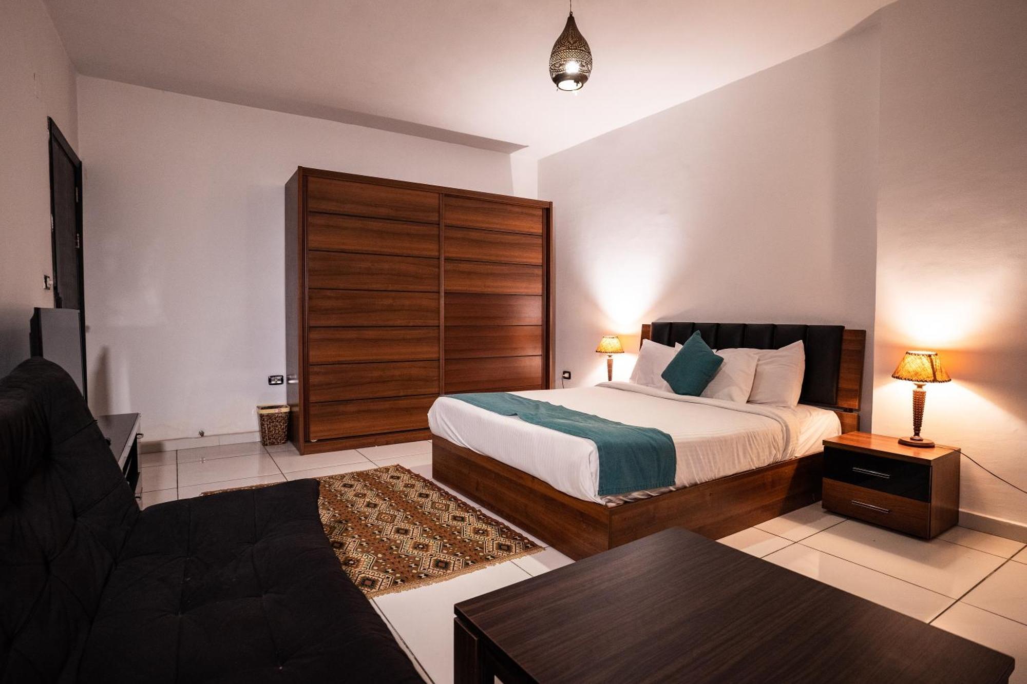 Pyramids Gem Plaza Hotel Kafret el-Gabal Eksteriør billede