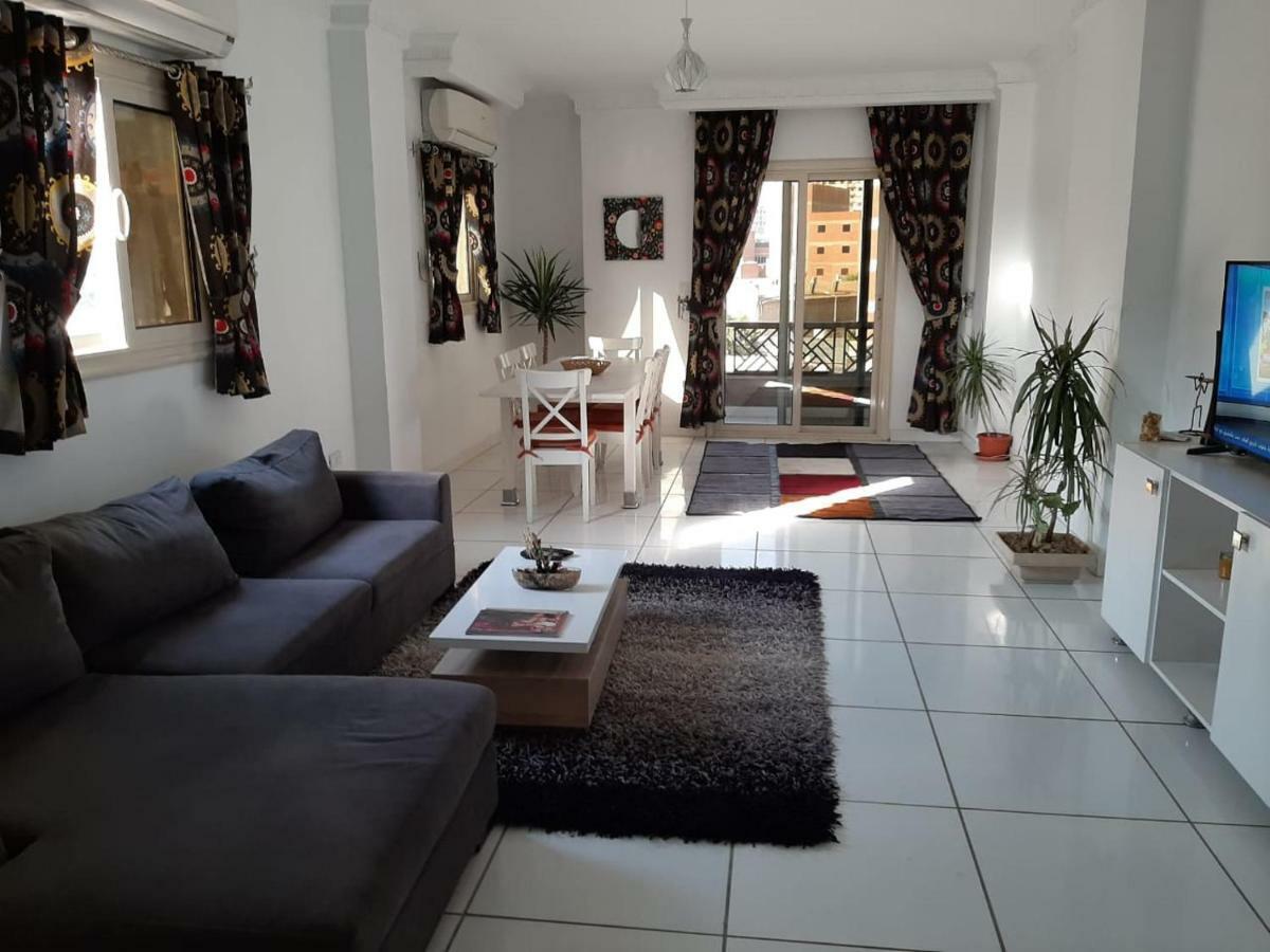 Pyramids Gem Plaza Hotel Kafret el-Gabal Eksteriør billede